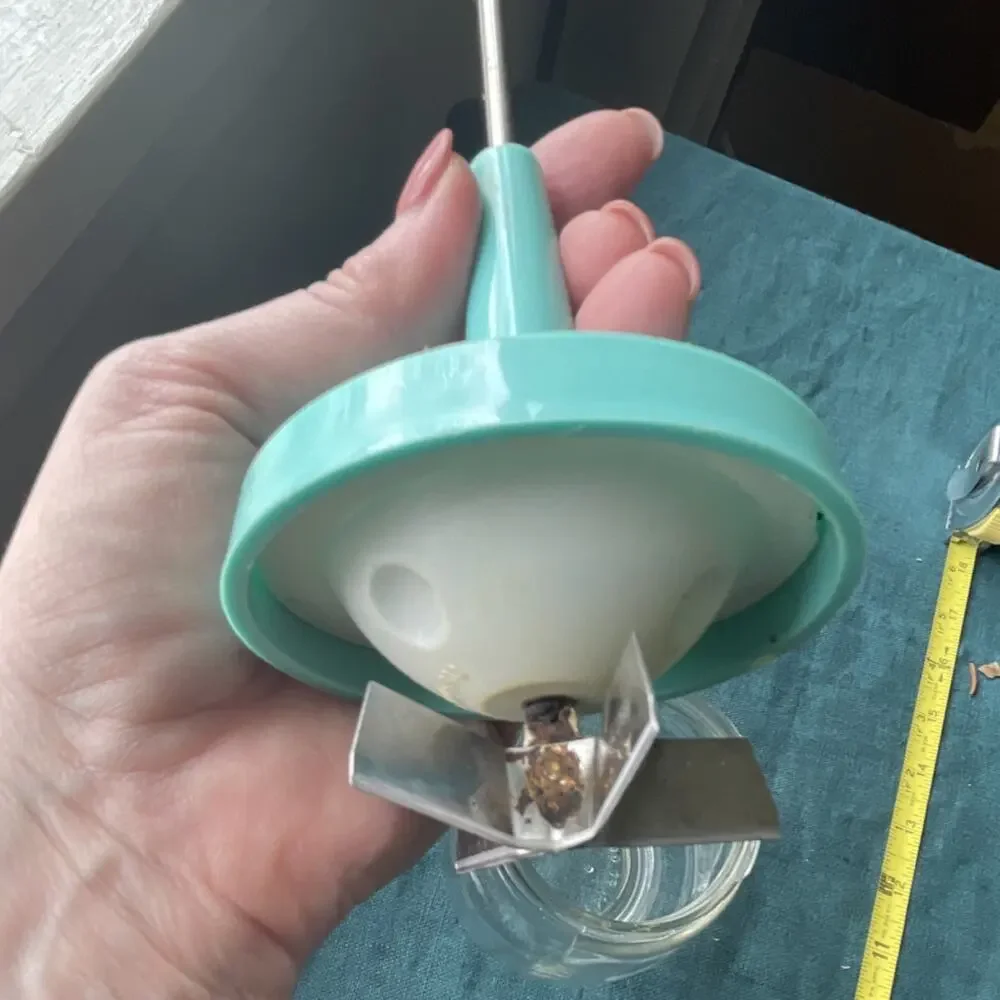 Federal Housewares Aqua Manual Nut Chopper Glass Jar Stainless Steel Blade